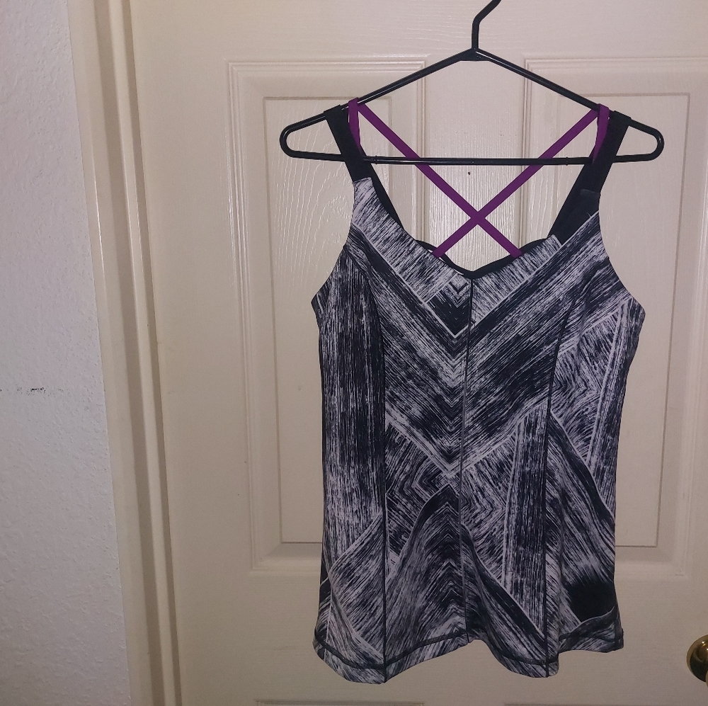 Lululemon Tank 10